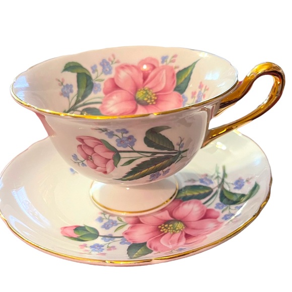 Vintage SHELLEY Tea cup and saucer Pink floral Bone China England flowe… - Picture 1 of 15
